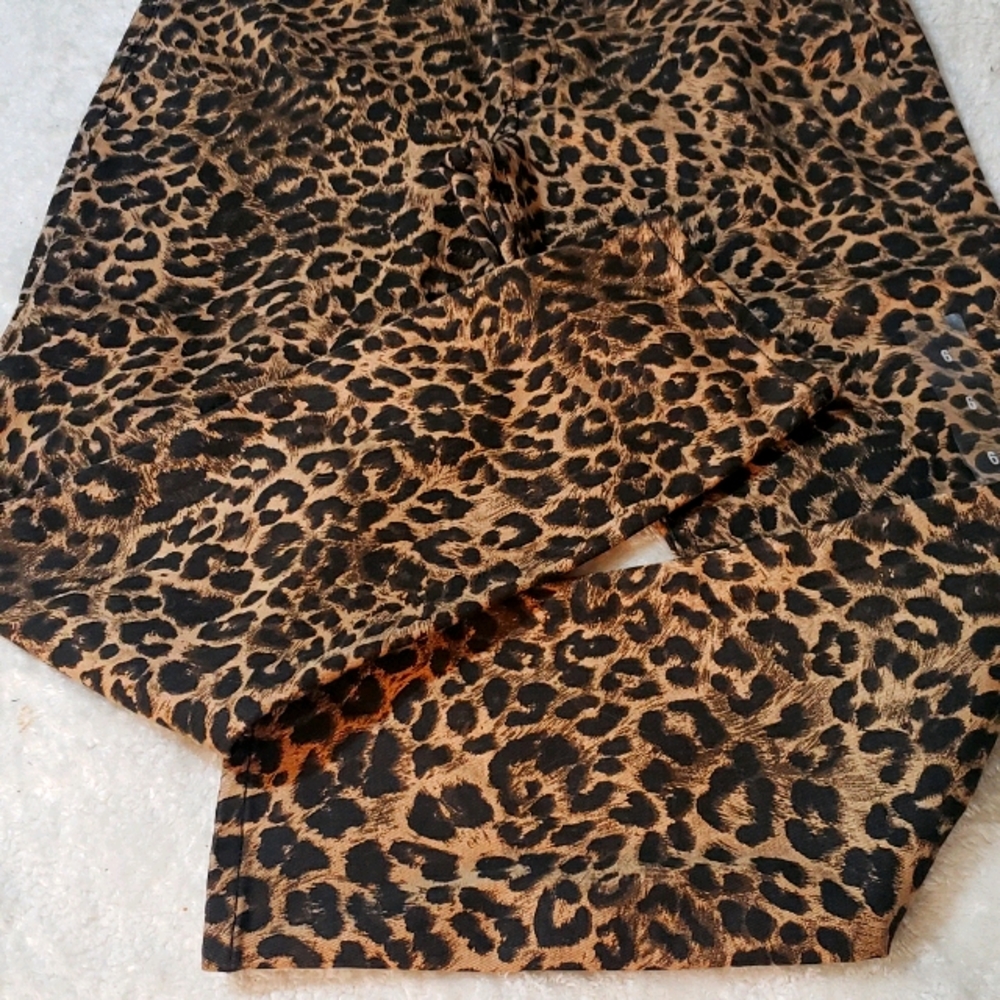 Express cheetah highrise ankle jeggings